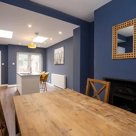 Falklands Street Centre House-free Parking Holiday home York