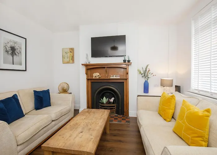 Holiday home Falklands Street Centre House-free Parking *