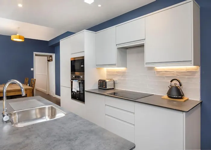 Holiday home Falklands Street Centre House-free Parking *