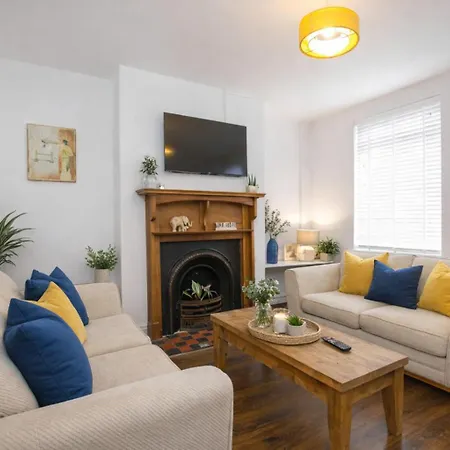 Nyaraló Falklands Street Centre House-free Parking York